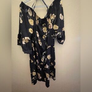 Speed Control 3X Floral Black and Cream Women's Dress Off or On The Shoulder